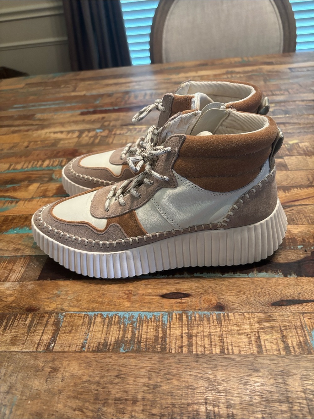 Women’s Dolce Vita SZ 8 Haley High Top Taupe Multi MSRP $115